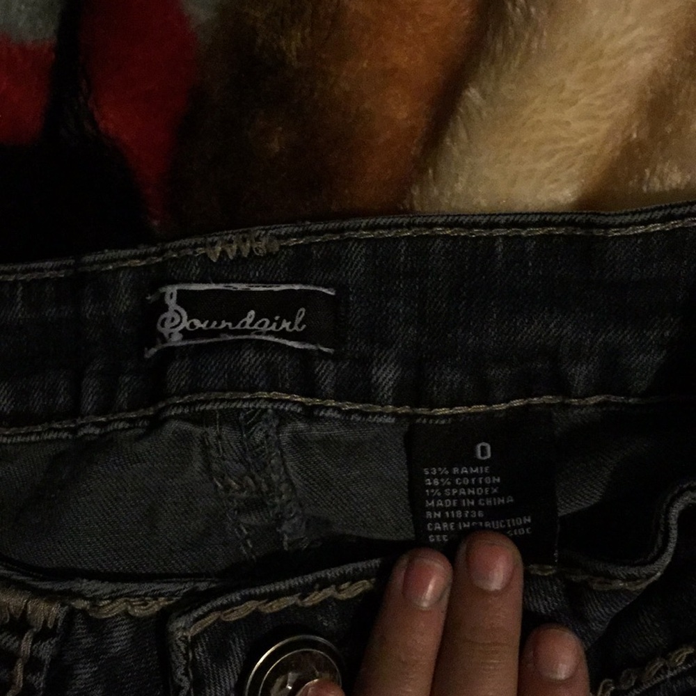 Jeans - Picture 3 of 3